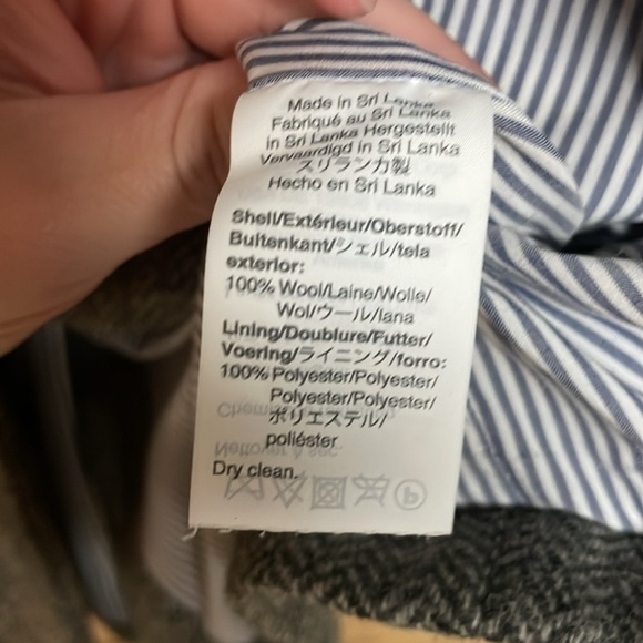 J. Crew size 4 Gray Herringbone Two Button Closure 100% Wool Blazer with Pockets - Picture 8 of 11